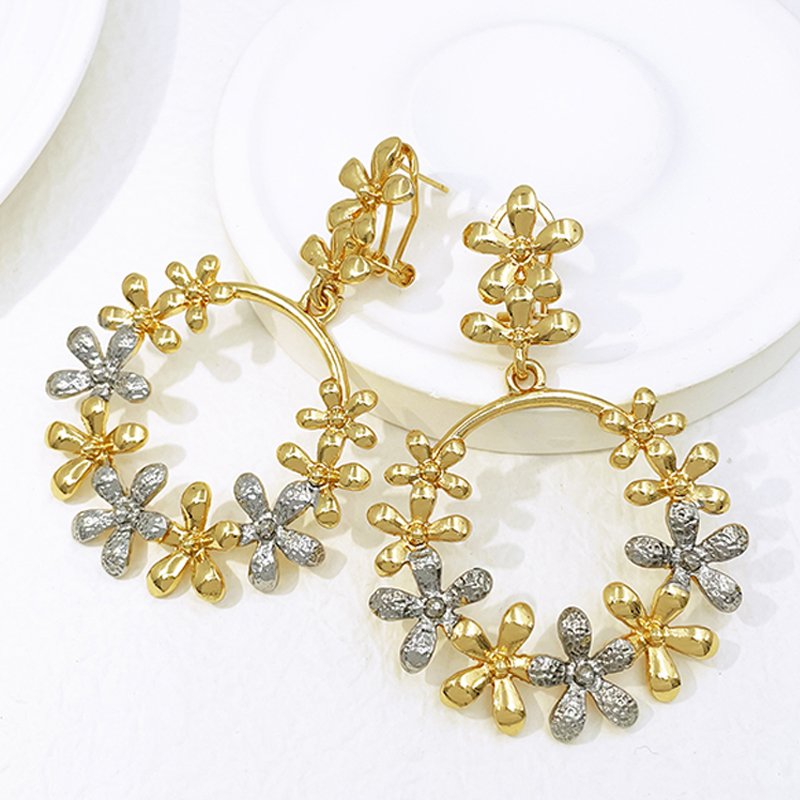 Women Big Drop Earrings 18K Go - Women'S Accessories Trends 2026 ulasan dan harga